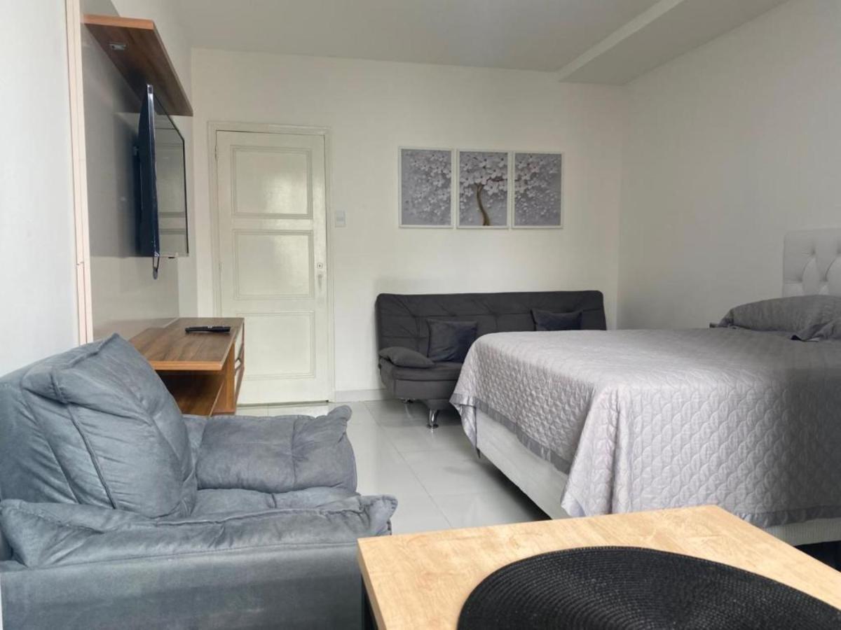 Apartamento Copacabana A 7 Min Da Praia, Posto 2, Reformado!